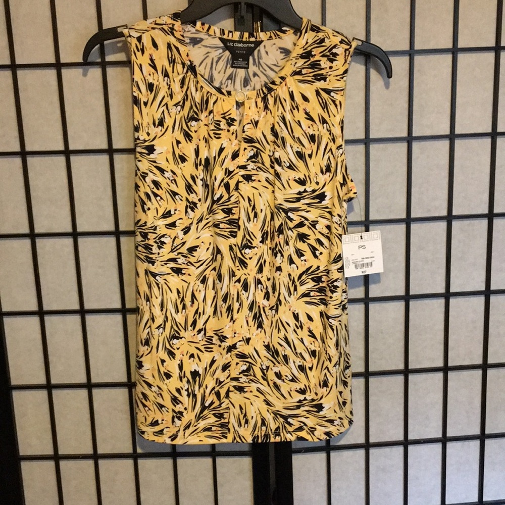 Dress shirt sleeveless